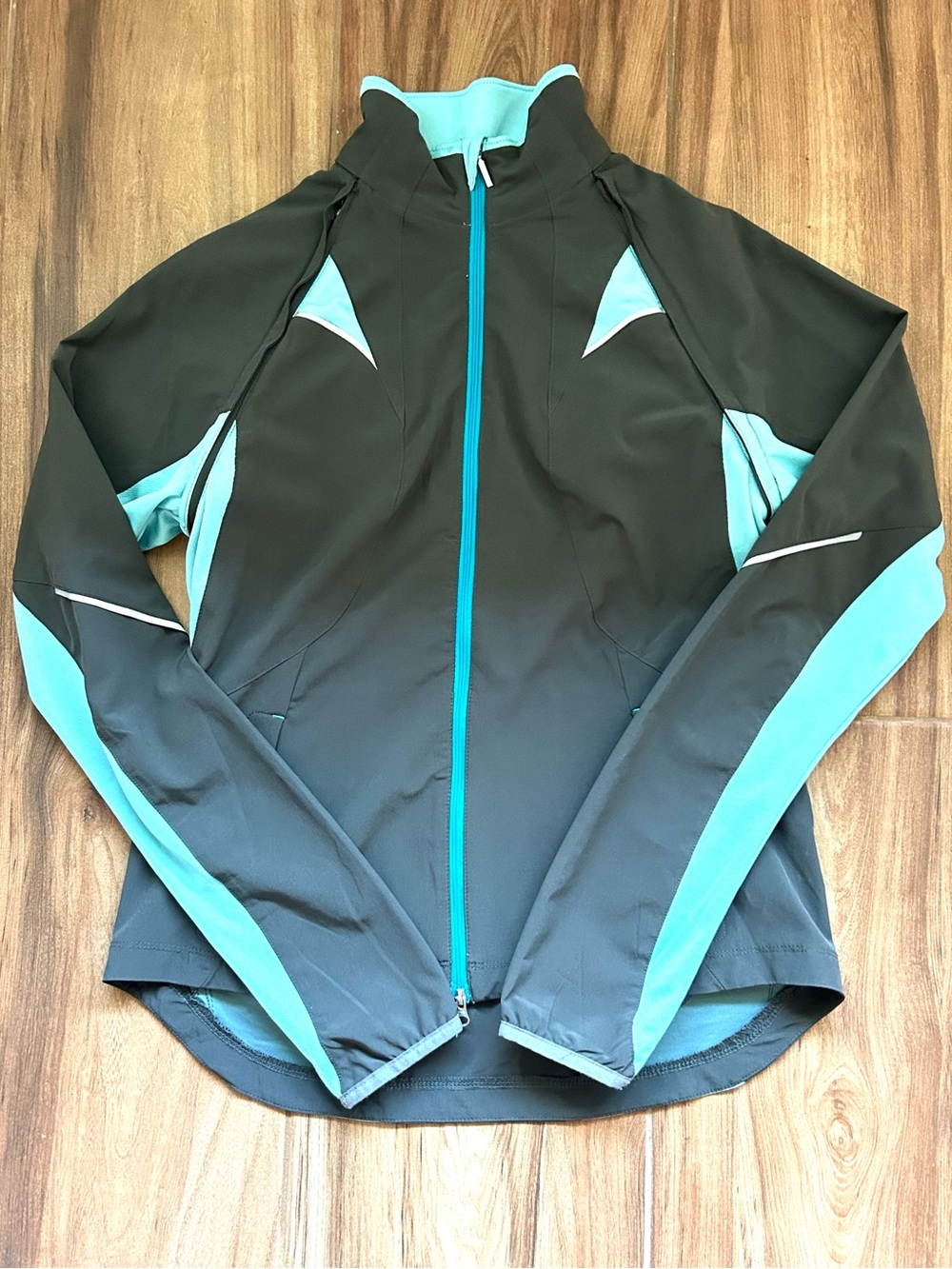New Balance Women's Gray and Blue Athletic Jacket